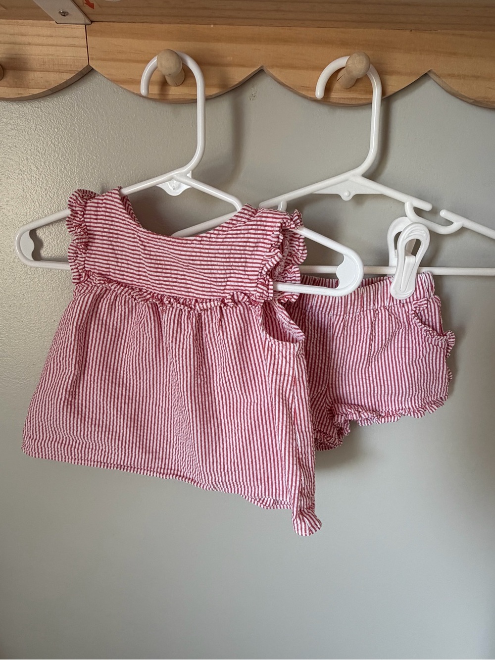 Starting Out Girls 6M 2pc Red/White Striped Ruffle Top & Shorts Cotton Set